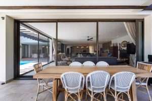 Corner Star Screen Door